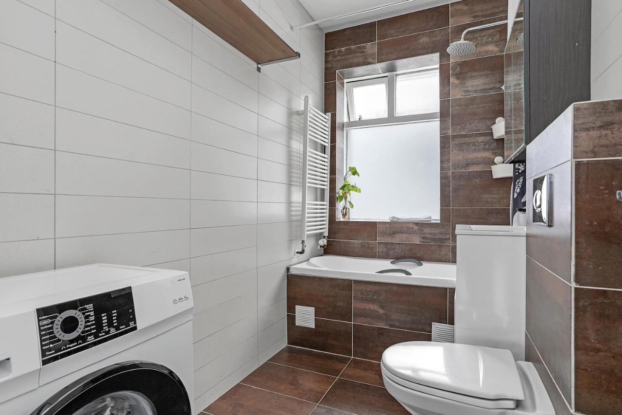 V53 Lovely 2 Bedroom Apartment In Рейкьявик Экстерьер фото
